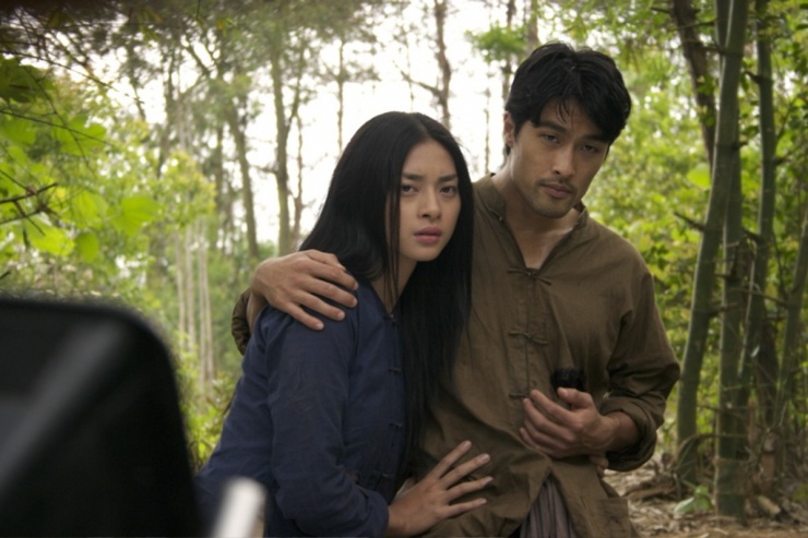 Cảnh hành động của Johnny Trí Nguyễn trong Dòng máu anh hùng (2007). Video: Chánh Phương Films