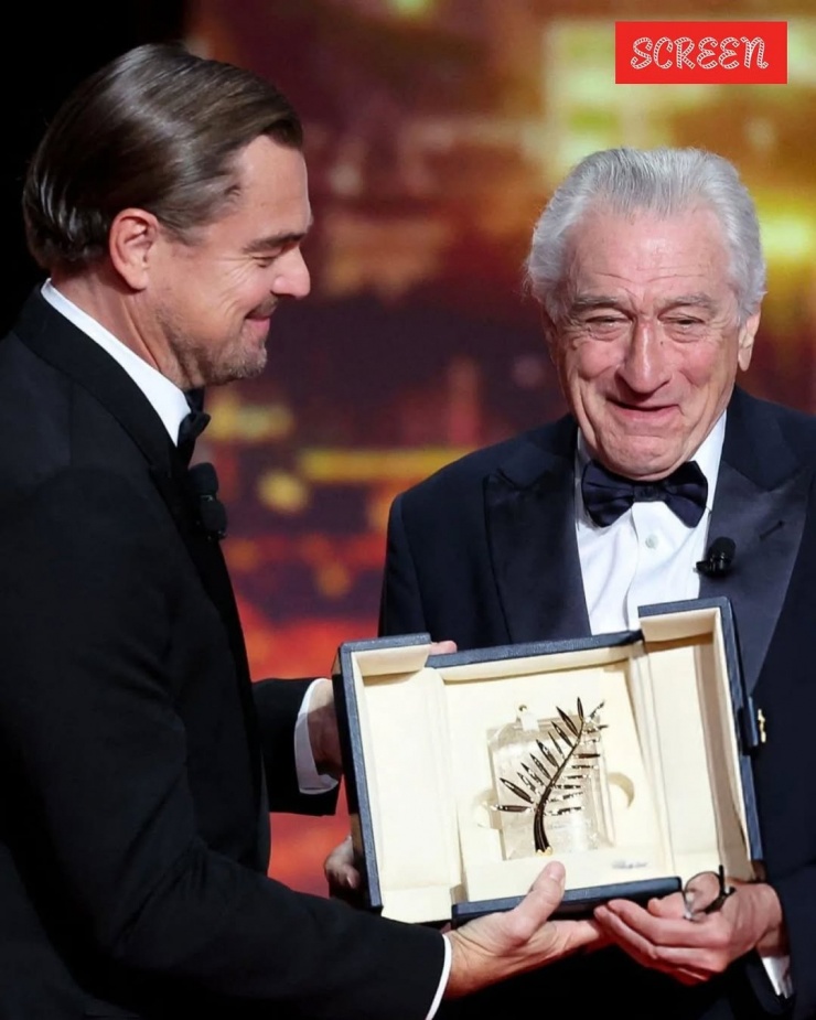 1747189402-indownloaderapp-picture-7-40745-width1080height1350 Leonardo DiCaprio trao Cành cọ vàng danh dự cho Robert DeNiro. Ảnh: Screen