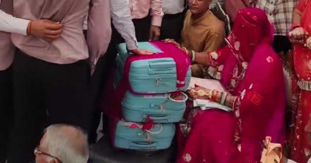 Gia đình cô dâu gây sốc khi tặng quà trị giá 63 tỷ đồng trong đám cưới 1747206389 166 thumbnail width740height495 anh cat 3 2 auto cropjpg 1