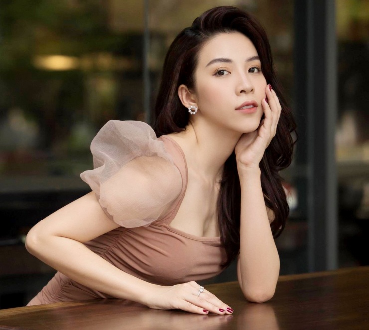 Ngô Phương Anh xinh đẹp ngoài đời.