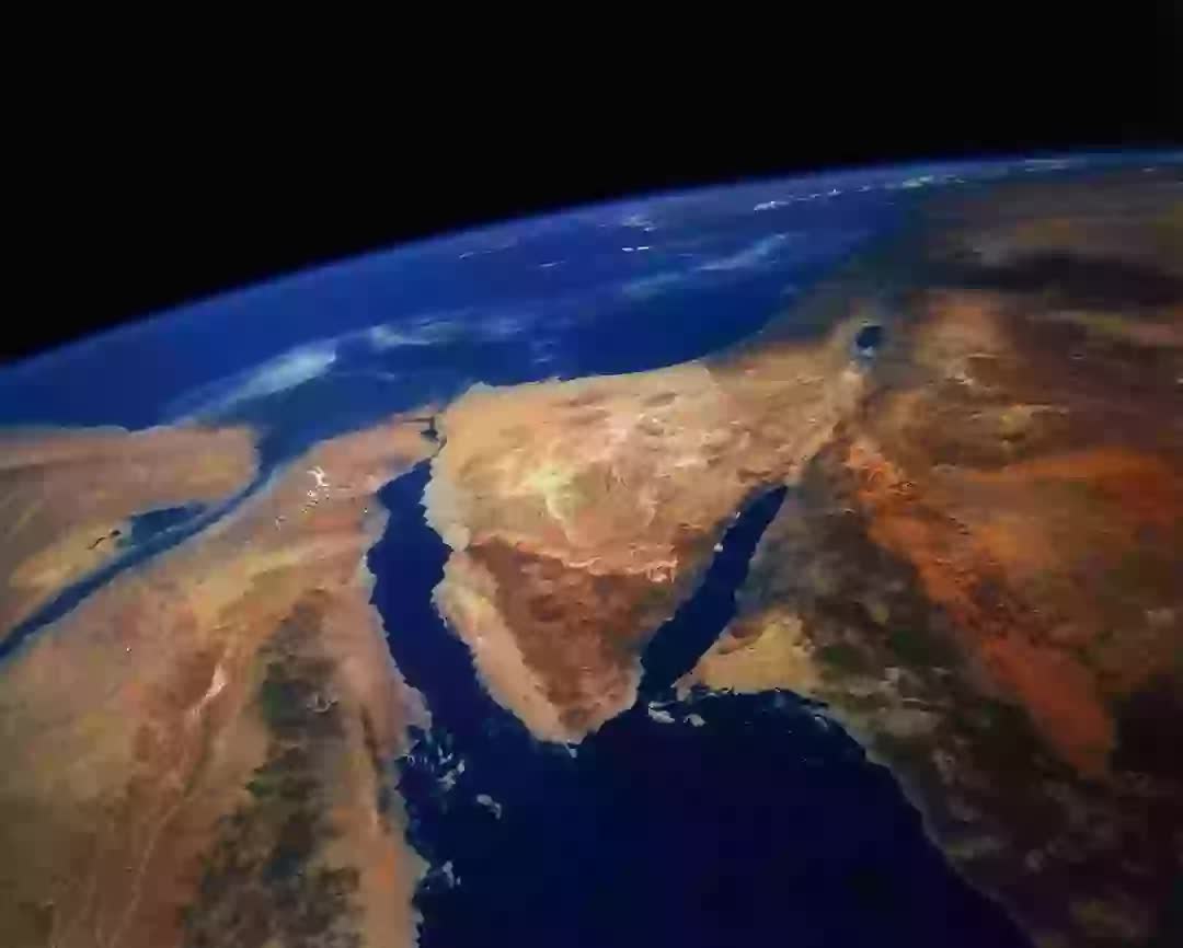 Chạm tới đáy Biển Đỏ, các nhà khoa học có phát hiện lạnh lùng và ảm đạm về cả vũ trụ- Ảnh 2.