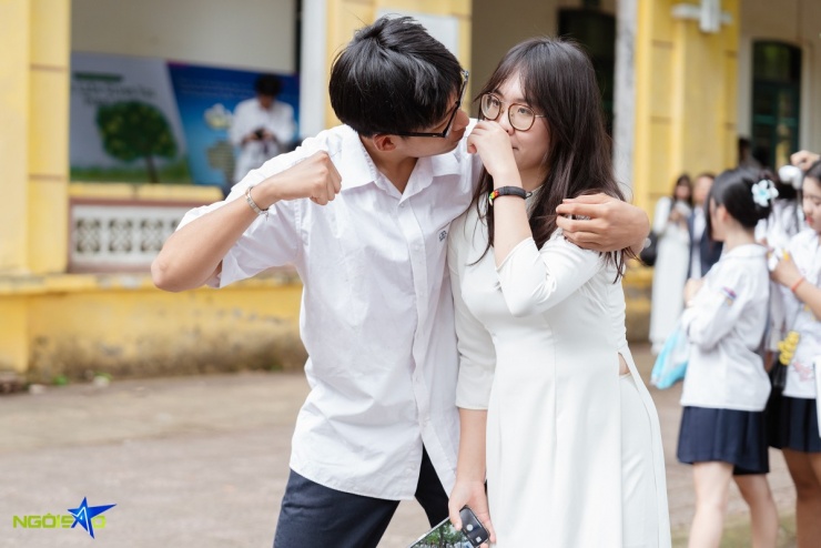 Nữ sinh Chu Văn An rạng ngời từ giã tuổi học trò - 13