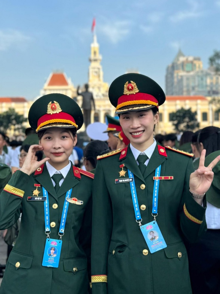 1747791430-nguyet-anh-4-width1180height1578 Sắc đẹp vạn người mê của dàn Hoa khôi bóng chuyền áo lính - 2