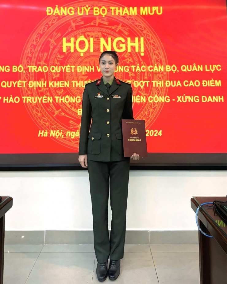 1747791431-kieu-trinh-11-width1440height1799 Sắc đẹp vạn người mê của dàn Hoa khôi bóng chuyền áo lính - 3