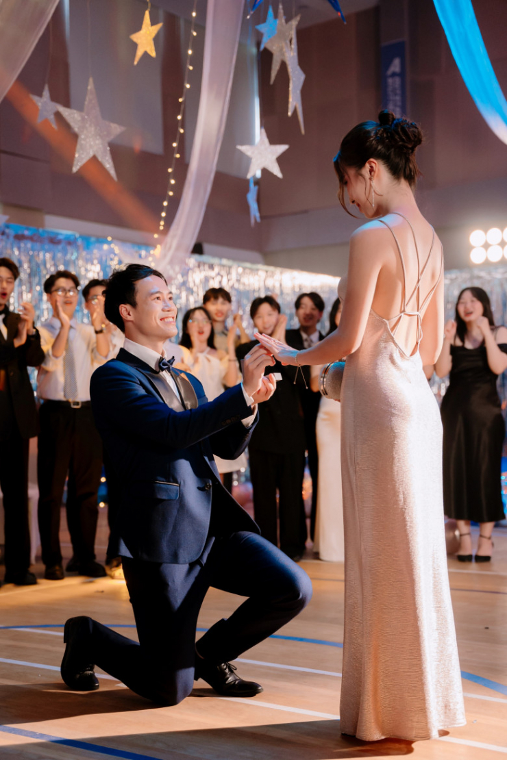 1747878066-duoc-day-thuyen-nhiet-tinh-nhung-khong-thanh-gio-thuy-tien-quang-linh-vuong-vong-lao-ly-hoa-minzy-va-btm54-1-3-1-74-1184-308-width780height1170 Được “đẩy thuyền” nhiệt tình nhưng không thành, giờ Thùy Tiên – Quang Linh vướng vòng lao lý, Hòa Minzy – Văn Toàn vẫn là bạn - 5