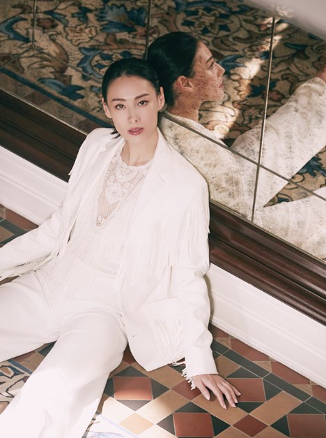 1747878438-picture1-8980-width468height627 Lương Lạc Thi là một nữ diễn viên nhưng người ta nhớ đến đời tư của cô hơn sự nghiệp. (Ảnh: Weibo).