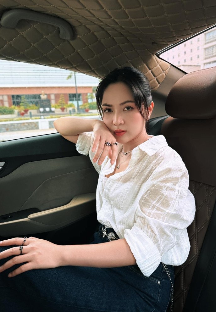 Ca sĩ 'tỷ view' Duyên Quỳnh: Tin đồn tình cảm giữa tôi và Nguyễn Văn Chung không đúng - 5