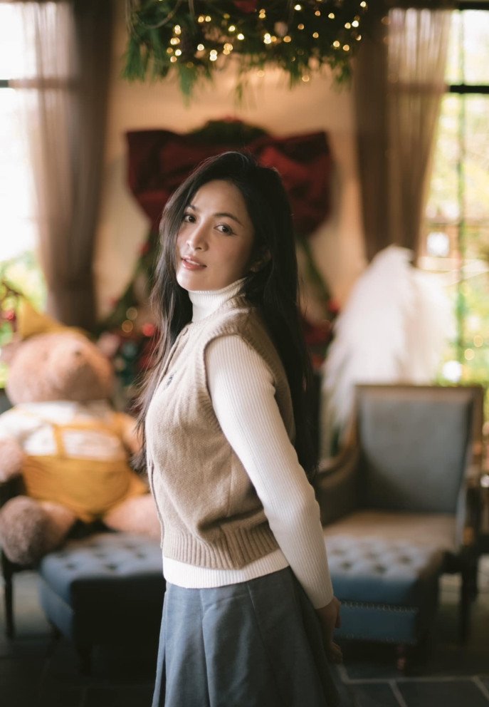 Ca sĩ 'tỷ view' Duyên Quỳnh: Tin đồn tình cảm giữa tôi và Nguyễn Văn Chung không đúng - 6