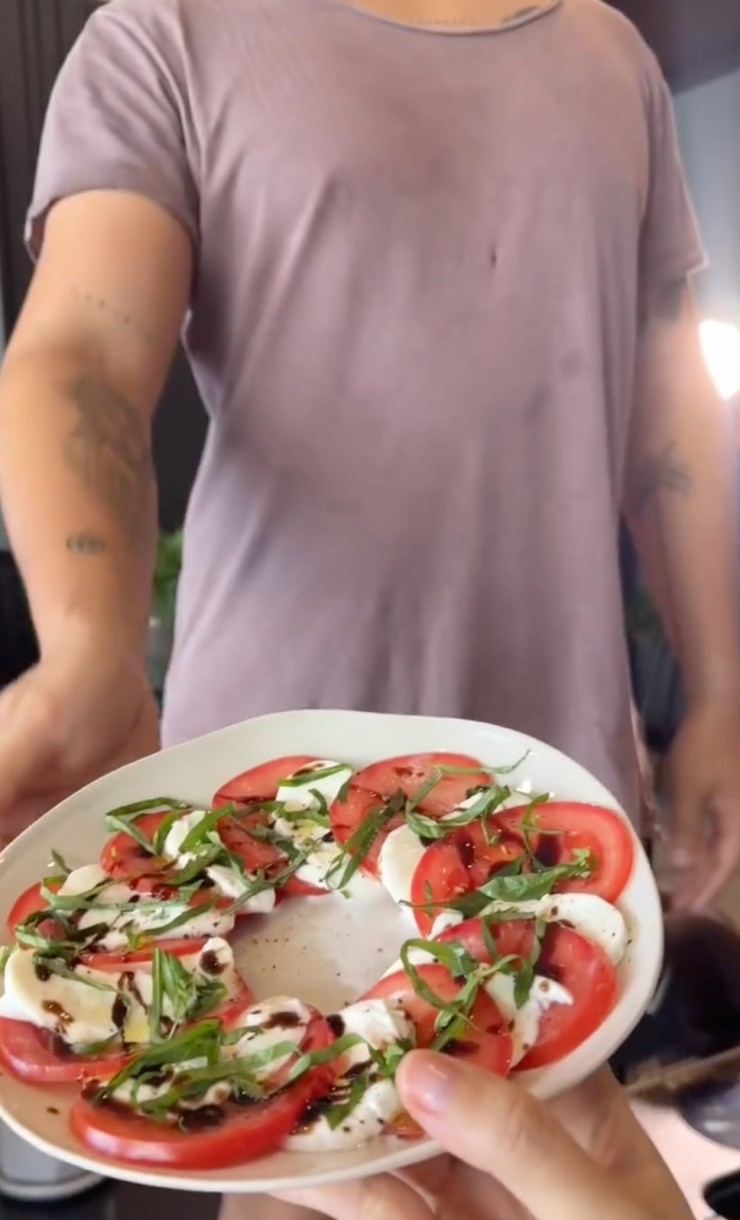 1747980253-4-4220-width969height1597 Ngô Thanh Vân: Bà bầu số hưởng nhất Vbiz - 4