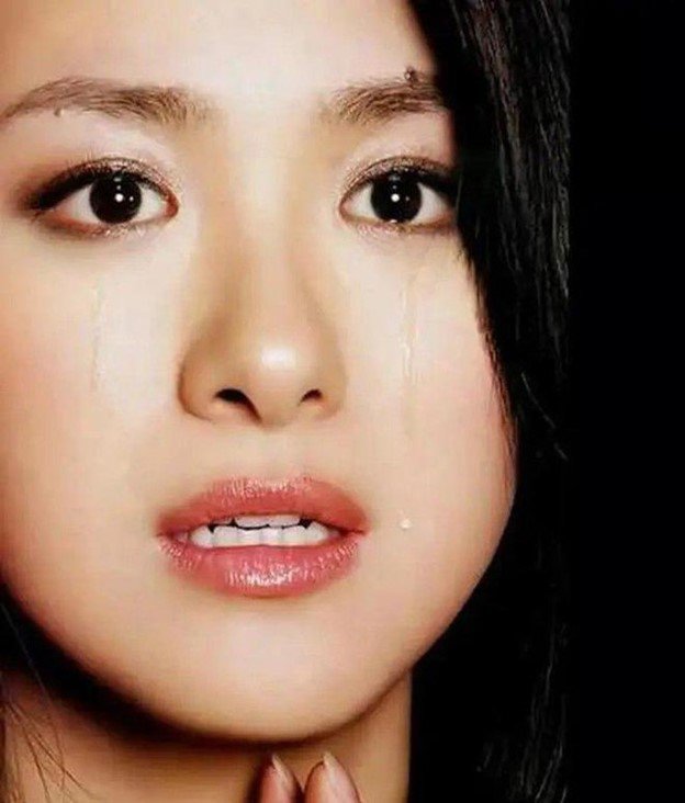 Nữ diễn viên Thẩm Ngạo Quân và cuộc đời với nhiều nốt trầm. (Ảnh: Sohu).