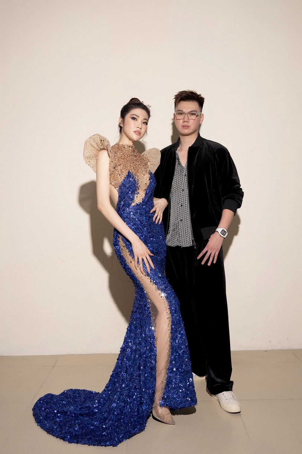 1748249749-bo-sung-miu-le-nam-tran-8-1-1765-442-widthheight Danh tính bạn trai tin đồn sánh đôi cùng Miu Lê: Thiếu gia Sài thành kém 5 tuổi, có chị gái là siêu mẫu - 5