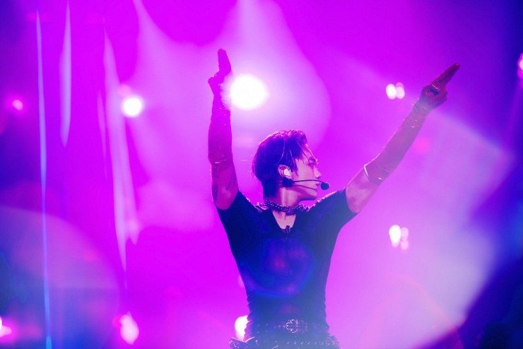 Soobin bật khóc nức nở trước hàng nghìn khán giả - 4