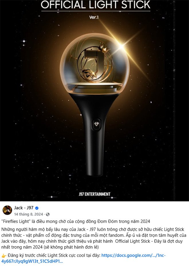 1748594983-jack01-78791-width660height926 Một trong hai phiên bản lightstick được công bố.