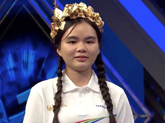 Nữ sinh Hà Nam, Đặng Thị Thu Hà ngược dòng thành công giành vòng nguyệt quế của trận đấu.