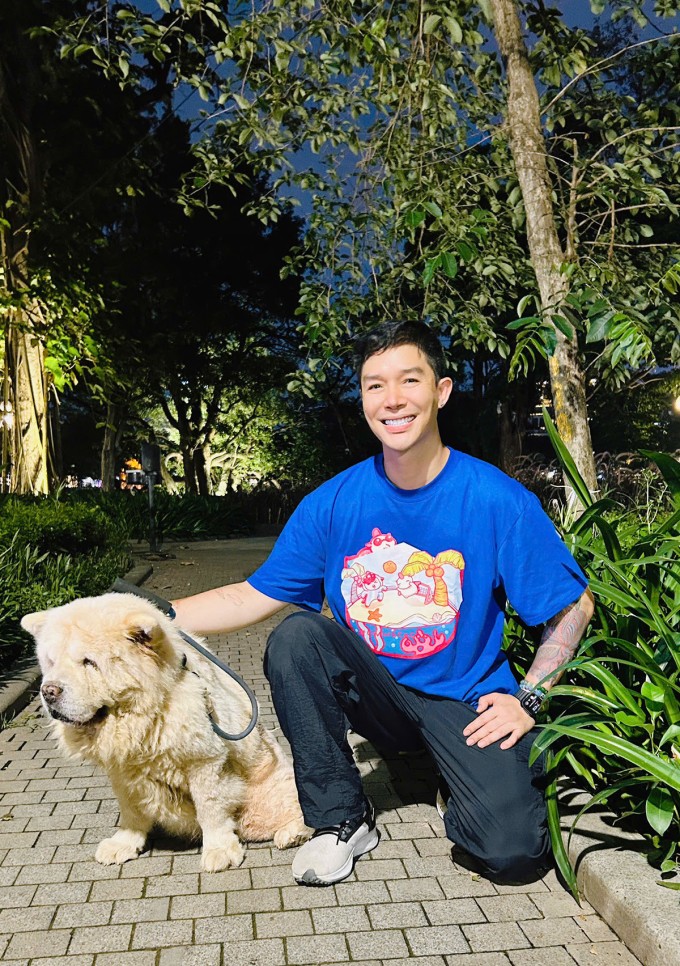 Nathan Lee khoe hình ảnh đời thường, cuối tháng 5.