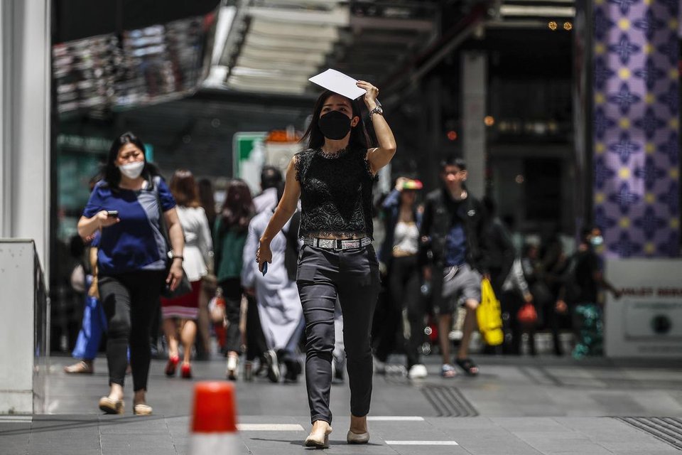 Mặt đường đã nóng đến 70 độ C: Một mùa hè nóng như thiêu đốt khắp toàn cầu đã đến, có thể phá vỡ mọi kỷ lục trước nay- Ảnh 5.