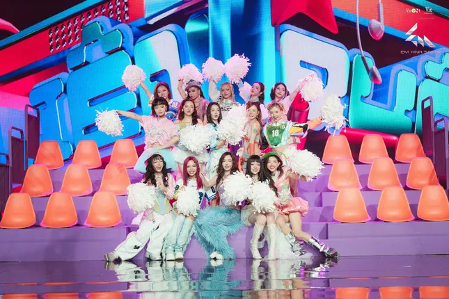 Khán giả không nghe được Bích Phương hát gì - 3