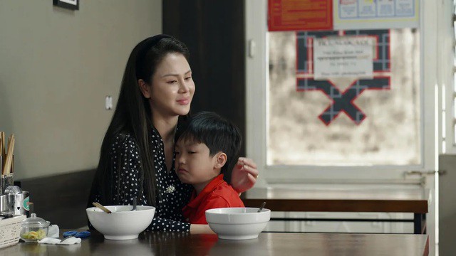 Điều bất ngờ về nữ diễn viên quê Tuyên Quang đang gây tranh cãi trong phim 'Dịu dàng màu nắng' - 10