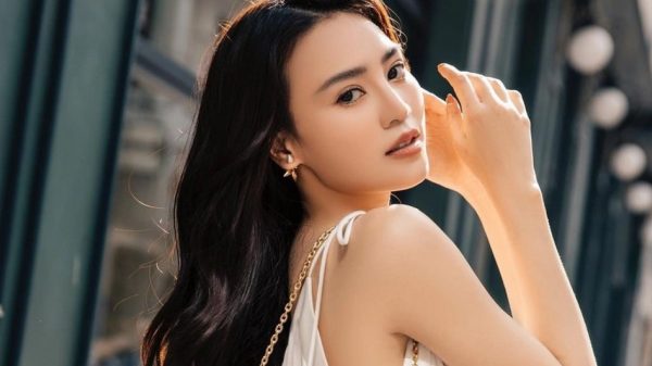 "Ngọc nữ Việt" ở biệt thự 2 mặt tiền thuộc khu đắt đỏ nhất Tp.HCM, tuổi 35 vẫn độc thân dù giàu có 1749362056 935 thumbnail width1200height628jpg