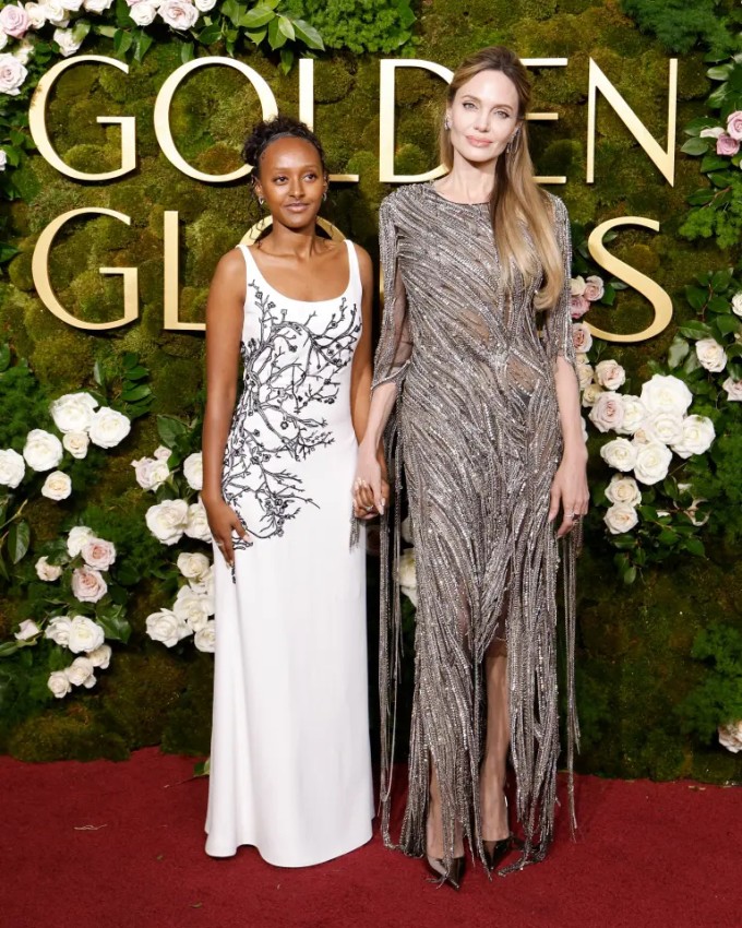 Zahara bên mẹ, diễn viên Angelina Jolie, tại một sự kiện. Ảnh: FilmMagic