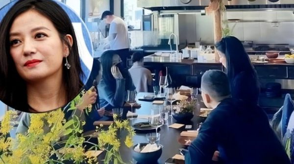 Triệu Vy đón tuổi 49 bên bạn bè 1749631661 952 thumbnail width740height495 anh cat 3 2 auto cropjpg