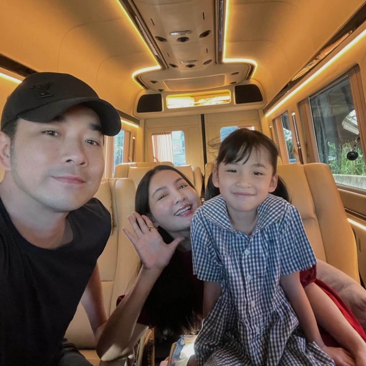 Ruangsak Loychusak đã kết hôn và lên chức bố của 1 cô con gái