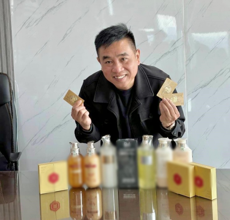 Tiến Nguyễn là Tổng giám đốc Công ty cổ phần Quang Linh Global.