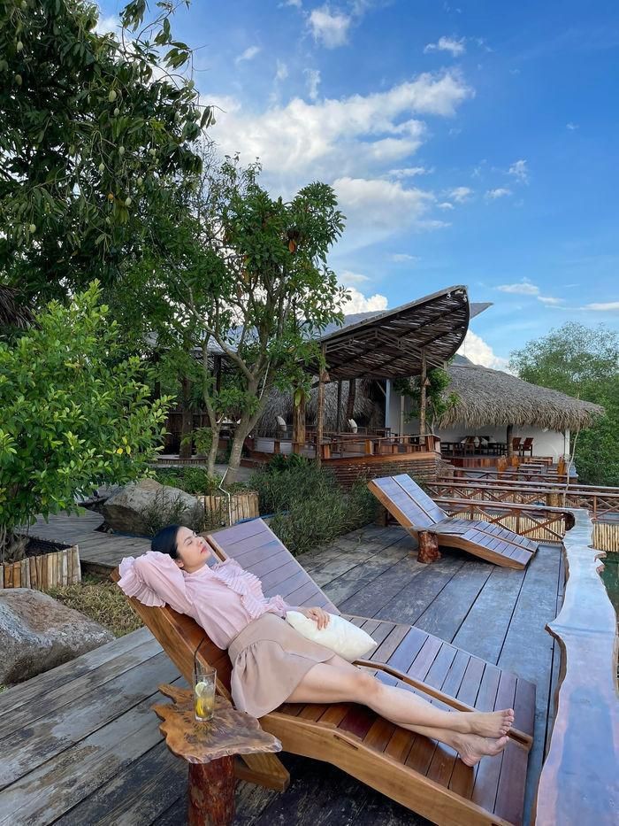 Bà chủ khu du lịch sinh thái ở Tiền Giang.