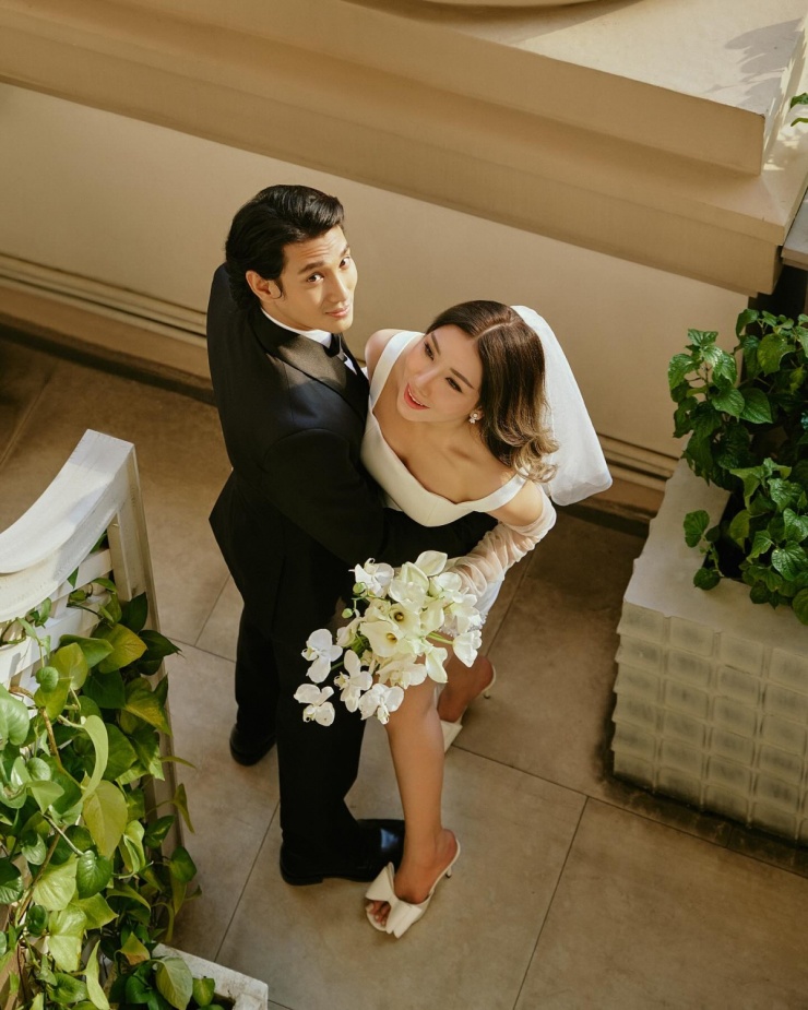 Trên trang cá nhân, Paing Takhon nhắn gửi bạn đời: