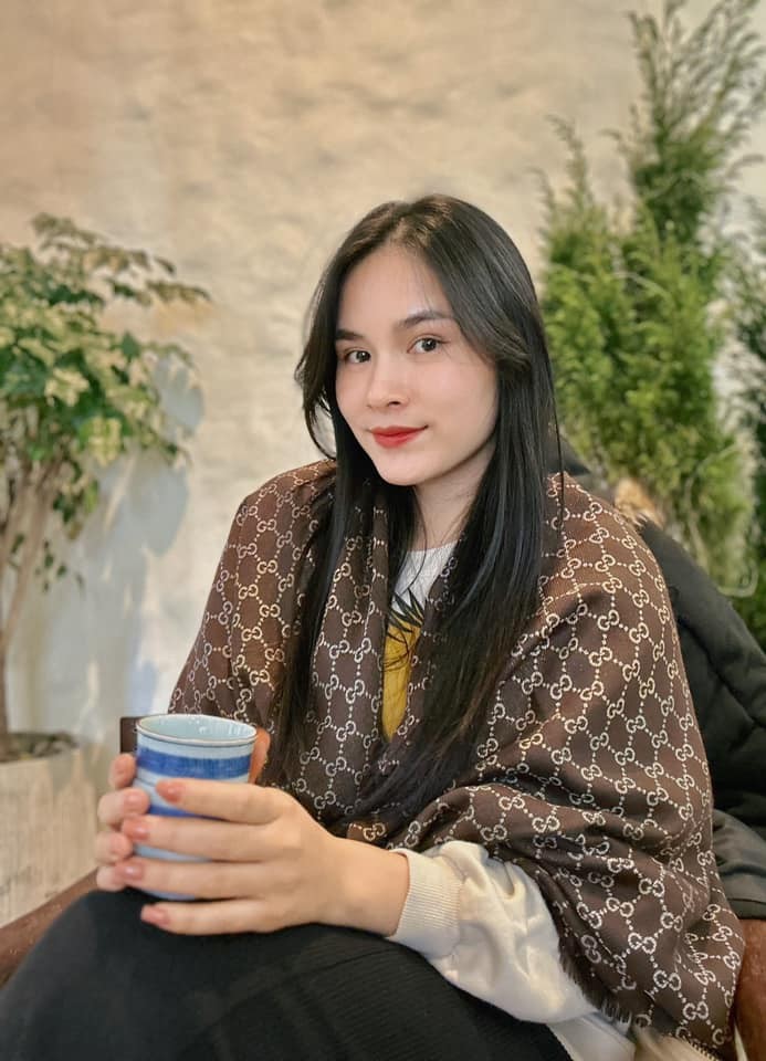 Cuộc sống viên mãn của Hùng Dũng bên vợ con - 10