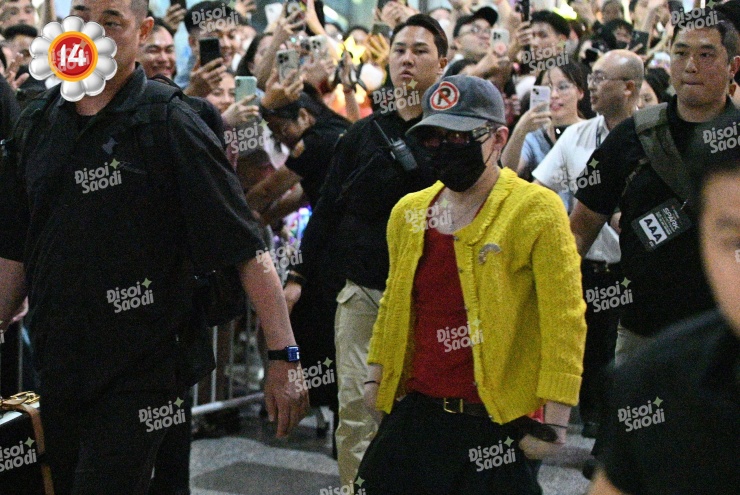 Thần thái ngôi sao của thủ lĩnh BIGBANG