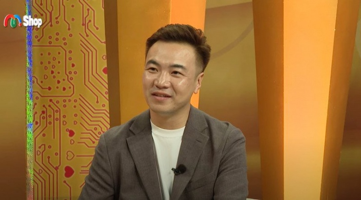 1750471818-anh-2-35126-width800height444 Sangwon sẵn sàng từ bỏ mọi thứ, về Việt Nam