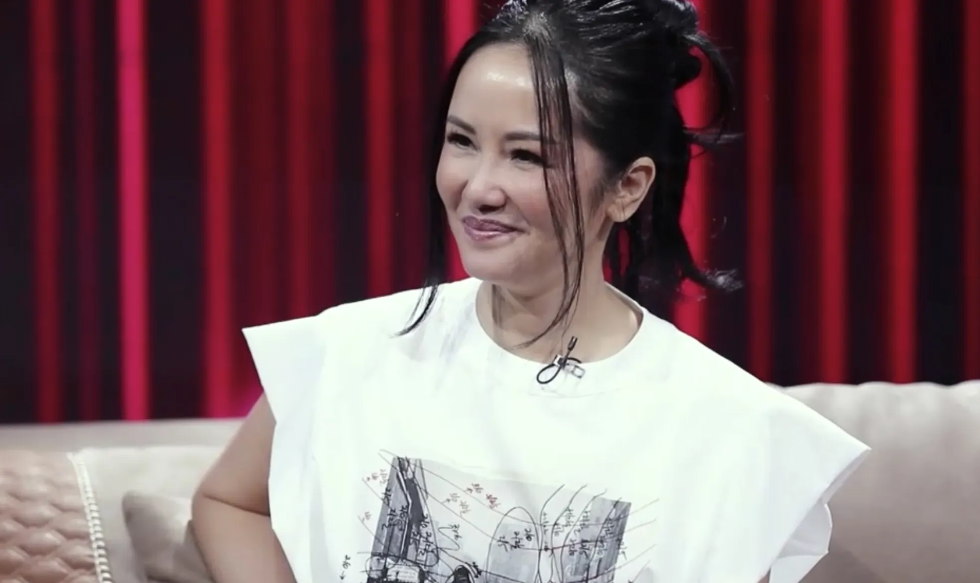 3.000 tin nhắn của khán giả là nguồn động lực lớn đối với Hồng Nhung.