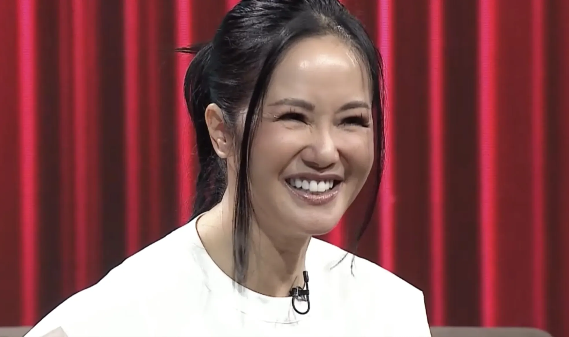 Hồng Nhung trải lòng về hành trình chiến đấu với căn bệnh ung thư.