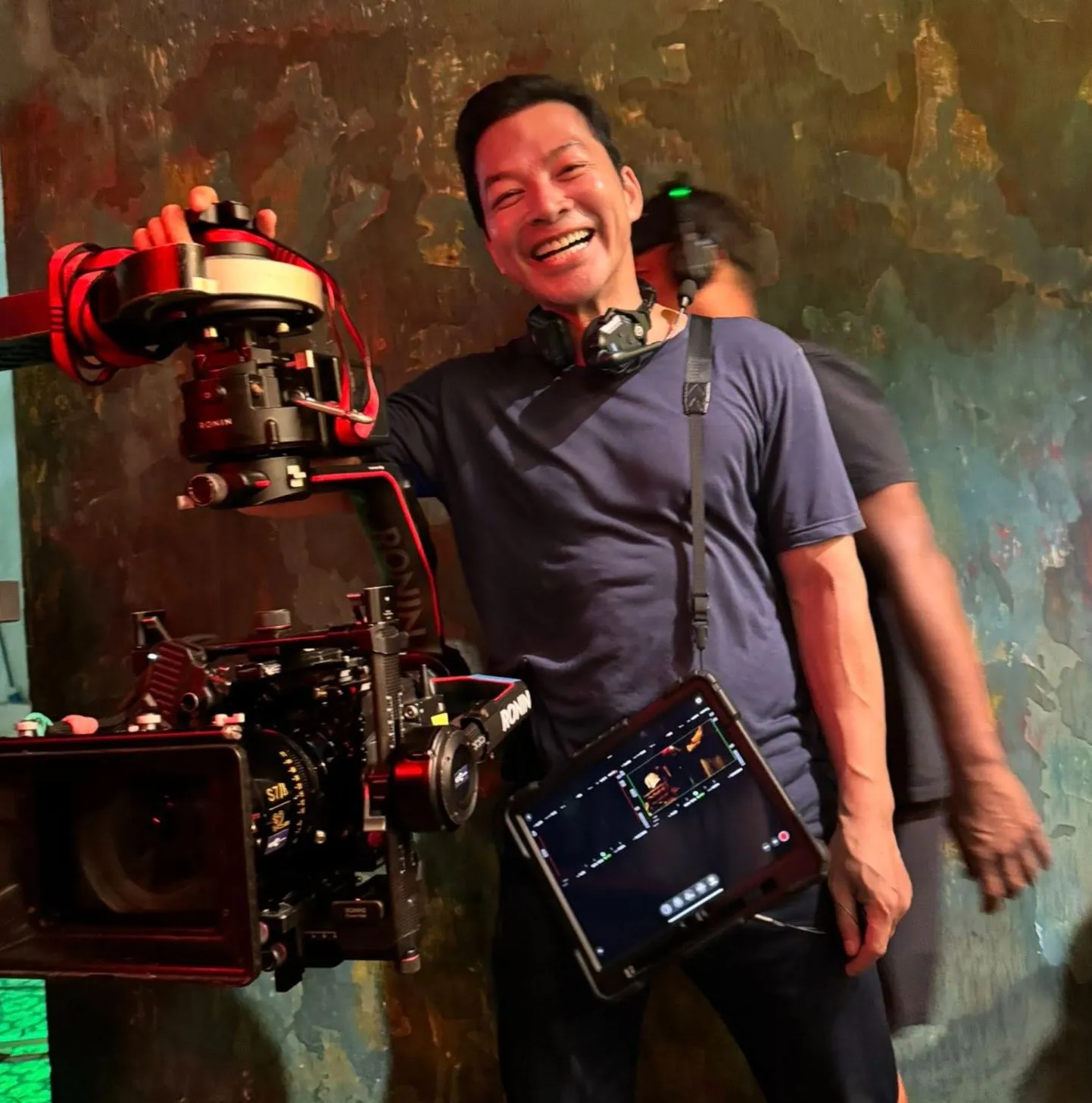 Nhà sản xuất, đạo diễn Trần Bảo Sơn giữ im lặng nhưng vẫn cập nhật mạng xã hội.