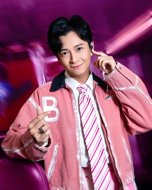 Với kinh nghiệm dày dặn, nam nghệ sĩ hứa hẹn mang đến màu sắc giải trí cho mùa mới.