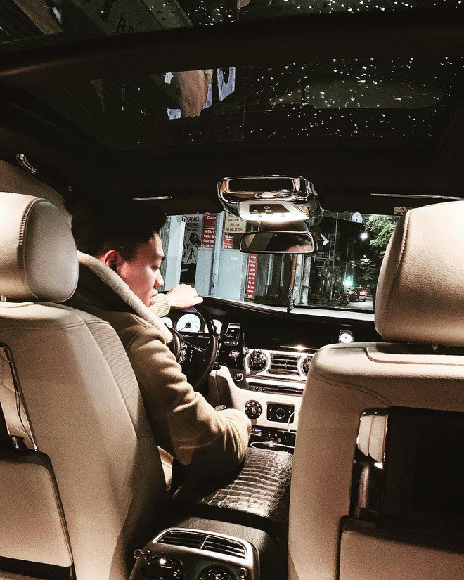 Em trai BTV Ngọc Trinh: Thiếu gia Hà thành sống