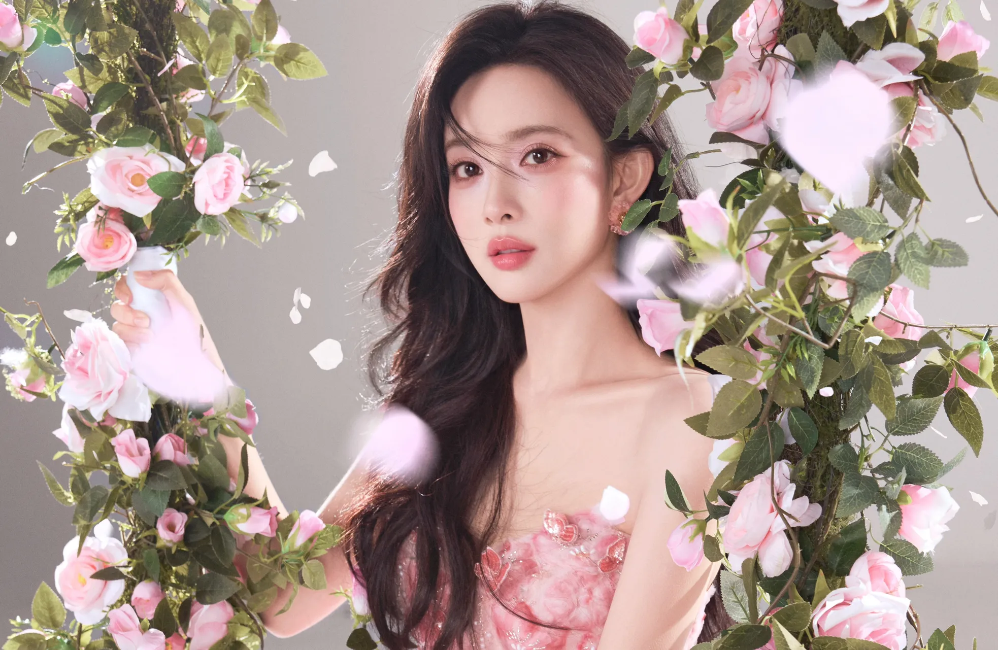 Trong một cuộc phỏng vấn gần đây, Mạnh Tử Nghĩa nói cô bị đoàn phim loại với lý do