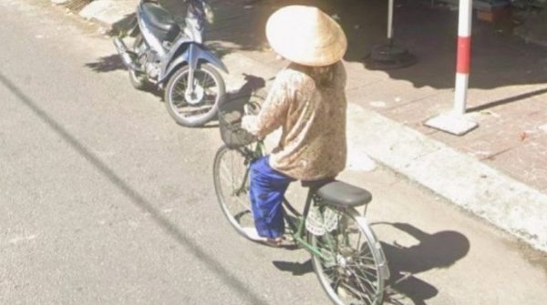 Gặp lại cô ruột đã mất nhờ Google Maps, cô gái An Giang xúc động nghẹn ngào 1751417594 937 thumbnail width740height495 anh cat 3 2 auto cropjpg