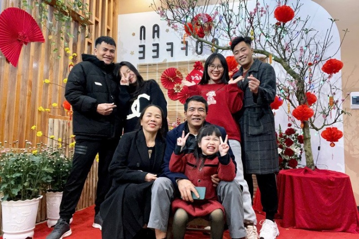 Hai nàng dâu cùng sinh đôi, bố mẹ chồng quay cuồng vẫn hạnh phúc vô bờ - 3