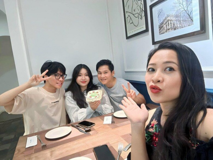 "Vua nhạc đỏ" vừa bị đồng nghiệp khui "mỗi mùa lễ hội mua 1 căn nhà", tự nhận sợ vợ vì… cắt cơm 1751853189 sao viet vua bi dong nghiep khui moi mua le hoi mua 1 can nha tu nhan so vo vi cat com img 0 0 3377 553 width780height585