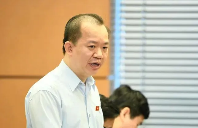 1752195523-bui-hoai-son-2745-4785-width645height416 PGS.TS Bùi Hoài Sơn - Ủy viên chuyên trách tại Ủy ban Văn hóa và Xã hội của Quốc hội. Ảnh: Như Ý.