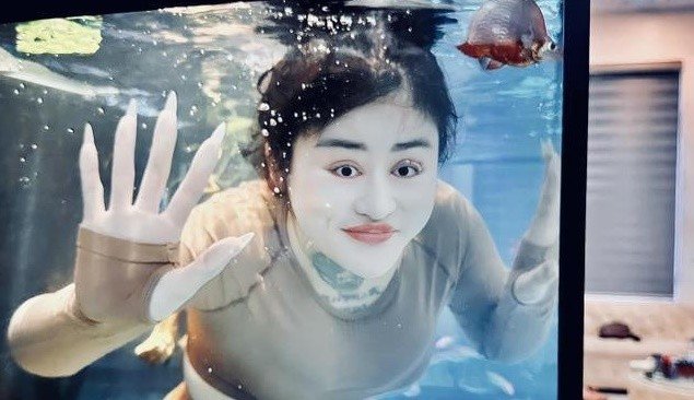 Nữ TikToker thường xuyên xuất hiện trong những video phản cảm.