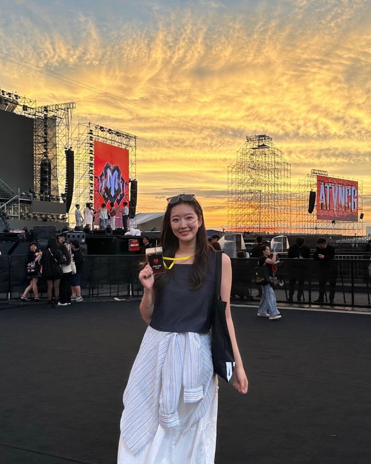 TikToker Hàn Quốc Yeaji, chủ tài khoản @Uknow_Yeaji có hơn 850.000 người theo dõi.