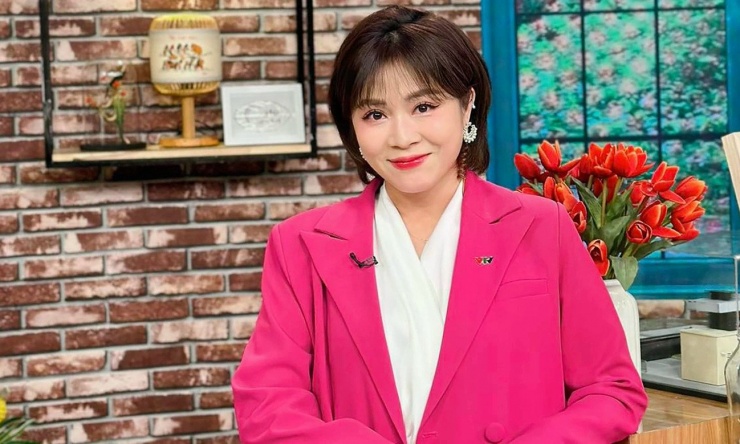 Nữ MC hiện khóa bình luận trên trang cá nhân.