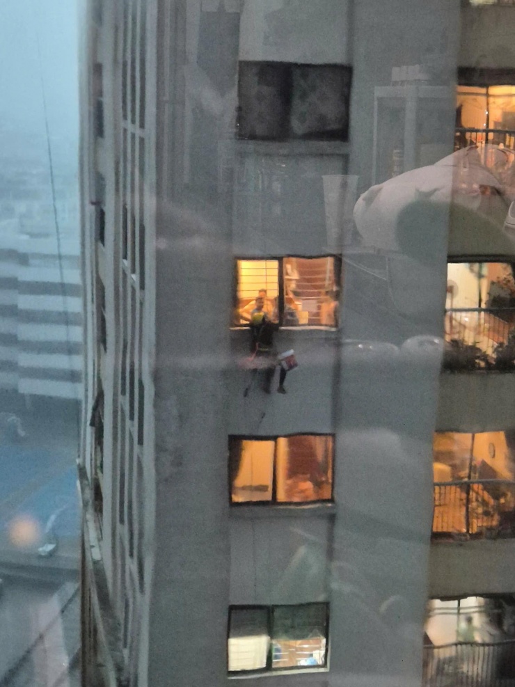 Hình ảnh chị Mi chụp lại vào khoảng 16h20 ngày 19/7