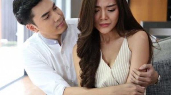 Chồng bị bắt tại tụ điểm "đèn mờ", vợ bàng hoàng khi đọc tin tức 1753175799 697 thumbnail width740height495 anh cat 3 2 auto cropjpg