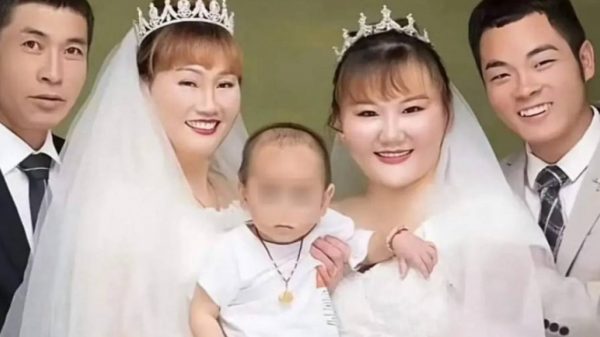 Người phụ nữ 'gả' mẹ đẻ cho bố chồng gây tranh cãi 1753326721 251 thumbnail width1200height628jpg