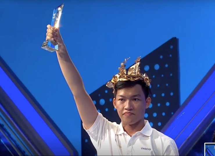 Nam sinh Quảng Ngãi giành vòng nguyệt quế tuần đầu tiên quý IV.