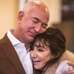Jackie Bezos: Từ bà mẹ 17 tuổi đến hậu phương của tỷ phú Amazon 1755241590 632 thumbnail width740height495 anh cat 3 2 auto cropjpg